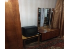 Сдается 2-комнатная квартира в хорошем районе, раздельные комнаты.